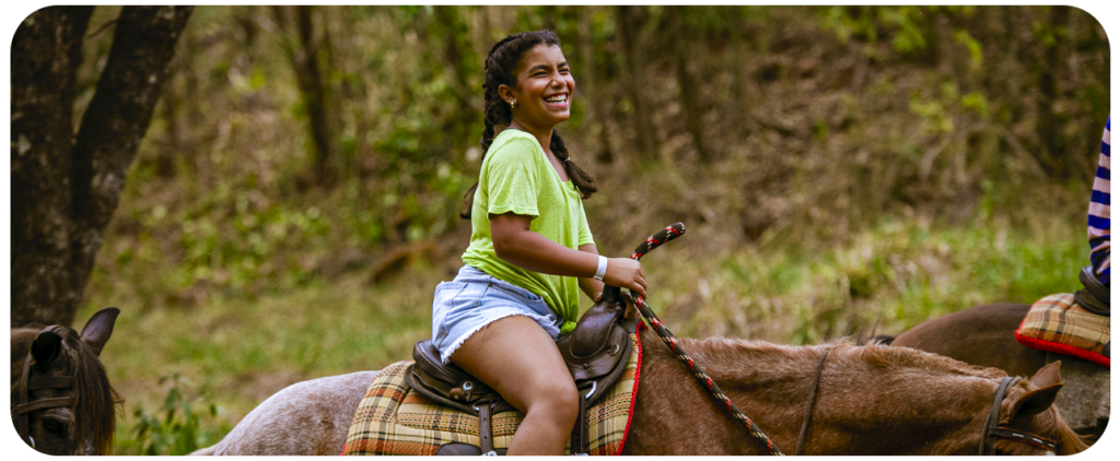 Hóspede em um passei a cavalo no Aguativa